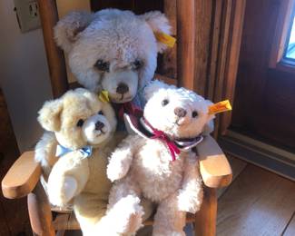 This sweet rocker is the perfect home for these Steif bears