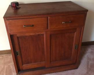 Great cabinet for storage in any room!