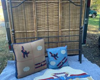 Airplane Bed (full) & Airplane accessories