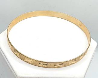 14kt bangle
