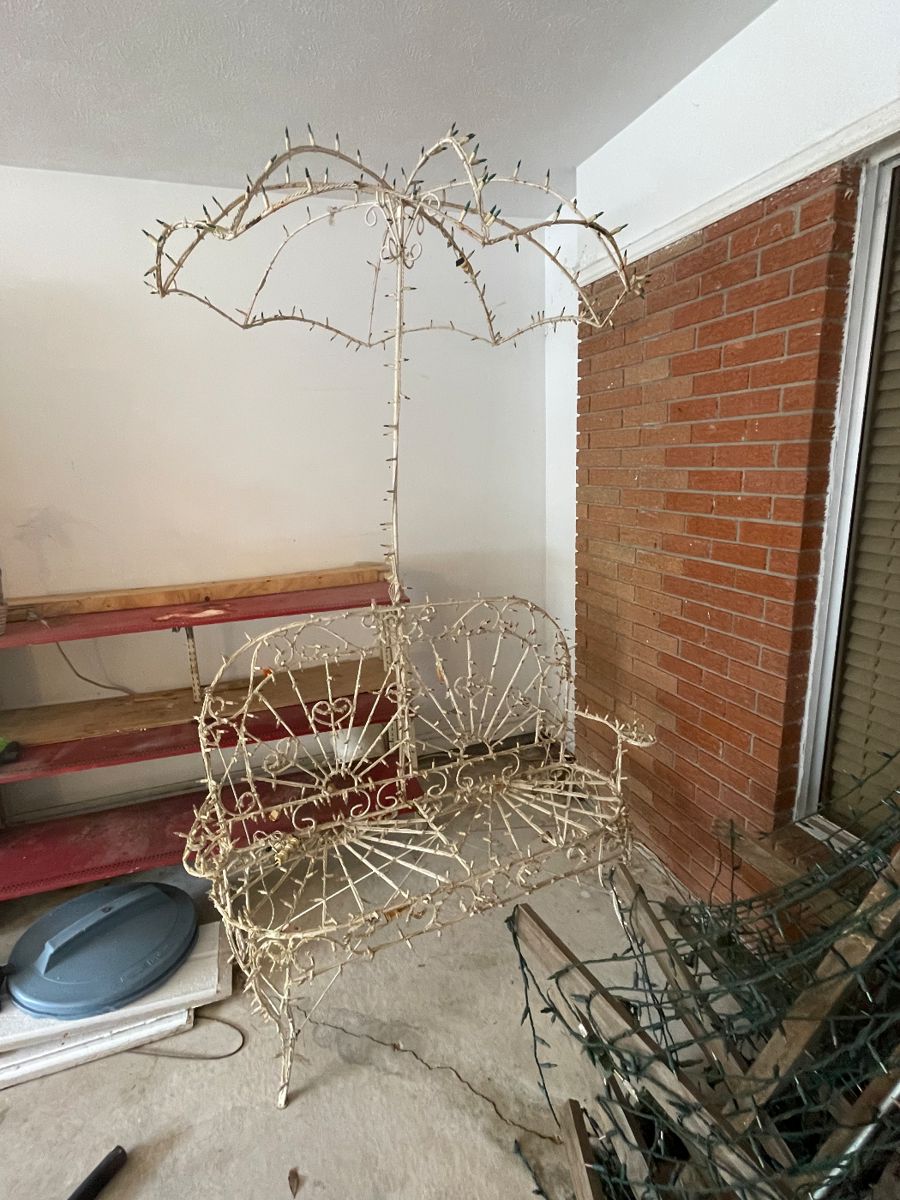 Special Living Estate Sale For Inez McIntosh starts on 11/17/2023