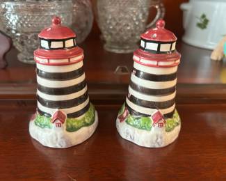 Lighthouse Salt & Pepper  $8