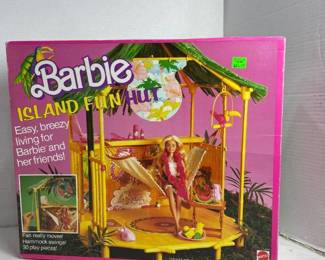 Barbie Island Fun Hut in box