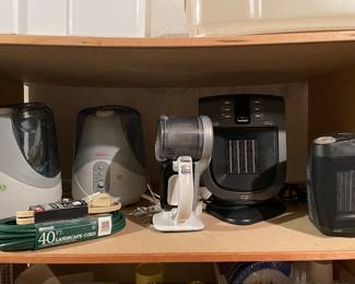 Humidifiers and room heaters