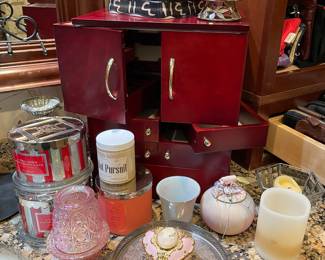 Candles and jewelry boxes