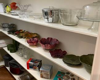 Footed cake plates, CrockPot, ceramic service items, and more!