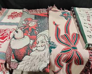 4 Christmas Themed Throw Blankets