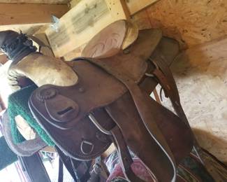 Roping Saddle