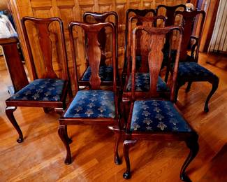 Set of 10 Vintage Oak Queen Anne Dining Chairs $695 or bid #34