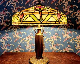 Art Nouveau Stained Glass Rose Shade Table Lamp bid #86