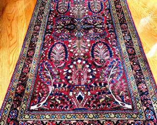 2 1/2 x 5' hand-tied wool area rug bid #207