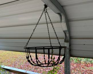 Hanging metal flower basket