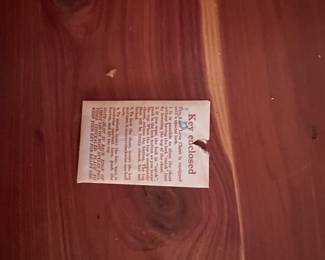 Lane Cedar Chest (the key!)