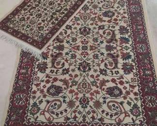 Machine Made Persian Tabriz Style Area and Accent Rug