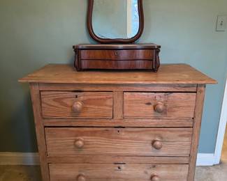 Antique 4 Drawer Dresser with Antique 2 Drawer Shaving Mirror
