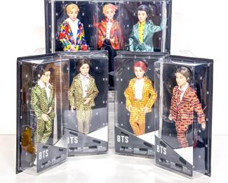 Lot 88 | (7) Set of SEALED BTS Dolls 