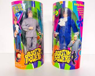 Lot 38 | Pair of Sealed Austin Powers Dolls 