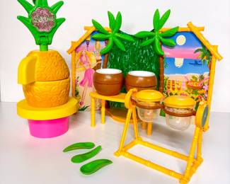 Lot 35 | Vintage Hawaiian Party Barbie Set 