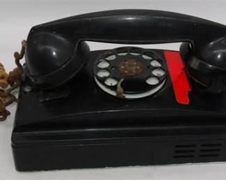 Lot 021   1 Bid(s)
VTG phone Bell System F1 Western Electric