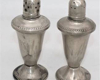 Lot 009   12 Bid(s)
Sterling Silver shakers