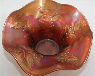 Lot 082   6 Bid(s)
Fenton Carnival glass Holly bowl