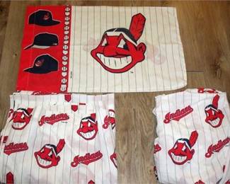 Lot 025   1 Bid(s)
2 Sheets Pillow Case Chief Wahoo Cleve Indians