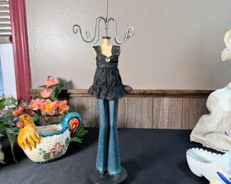 Necklace holder with blue jean and black top resin base 14"H