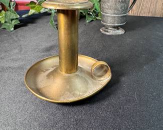 Bradley & Hubbard finger-loop chamber candlestick 4"H