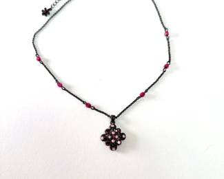Jewelry Lot #5 Nina Ricci magenta gem necklace 16"
