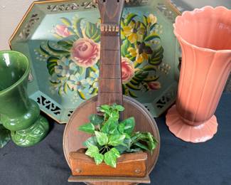 Wooden banjo planter 18"