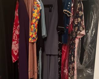 Ladies cloths size 12