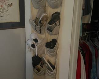 Women’s shoes size 8