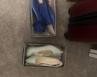 Ladies shoes size 8