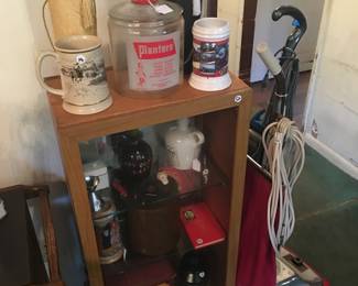 Planters jar, vacuums