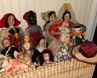 Dolls including some Nancy Ann 
