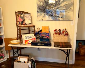 Games, antique dolls