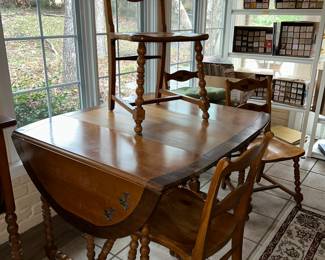 Matching dropleaf table with 4 chairs