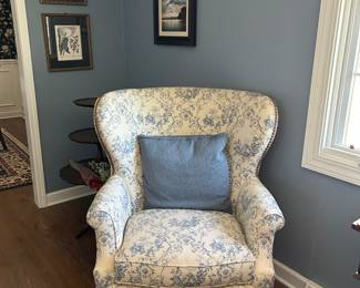 Matching 
Thomasville 