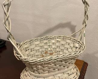 Wicker White Basket 