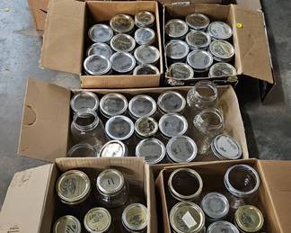 LOT OF CANNING JARS