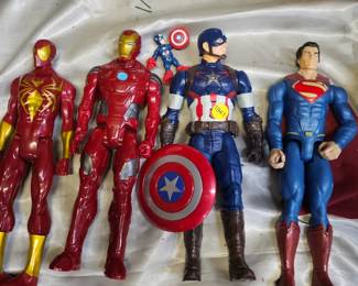 MARVEL TOY FIGURES