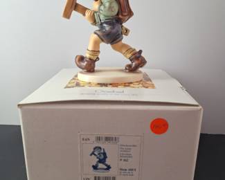 6" Goebel Hummel "The Little Architect" Figurine No. 410 in Box 1991 Estre Ausgabe