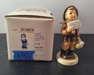 4" 3/4 Goebel Hummel "A Free Flight" No. 569 (first edition Erste Ausgabe)