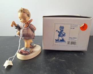 5" Goebel Hummel Figure 320/0 " Der Professor " First Issue Estre Ausgabe in Box