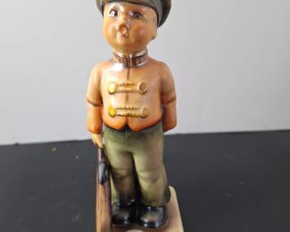 5.5" Vintage Hummel Figurine "Soldier Boy" No. 332 1957