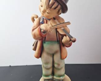 “Little Fiddler” 10 1/2" Figurine - unlabeled