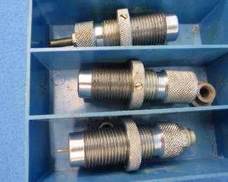 Lot 129. Pacific Gun Sight reloading dies for 357 magnum