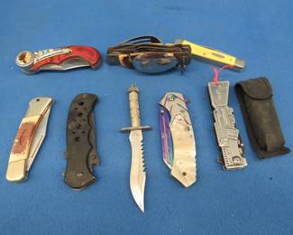 Lot 278. Knife collection including a Case XX