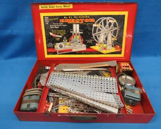 Lot 49. Gilbert No. 8 1/2 Erector Set