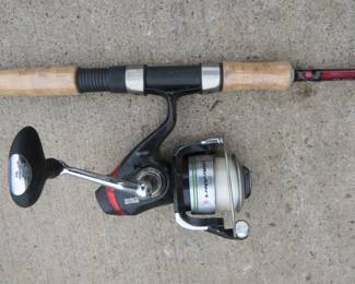 Lot 467. 6'6" medium action IM8 Quantum rod with a Zebco reel